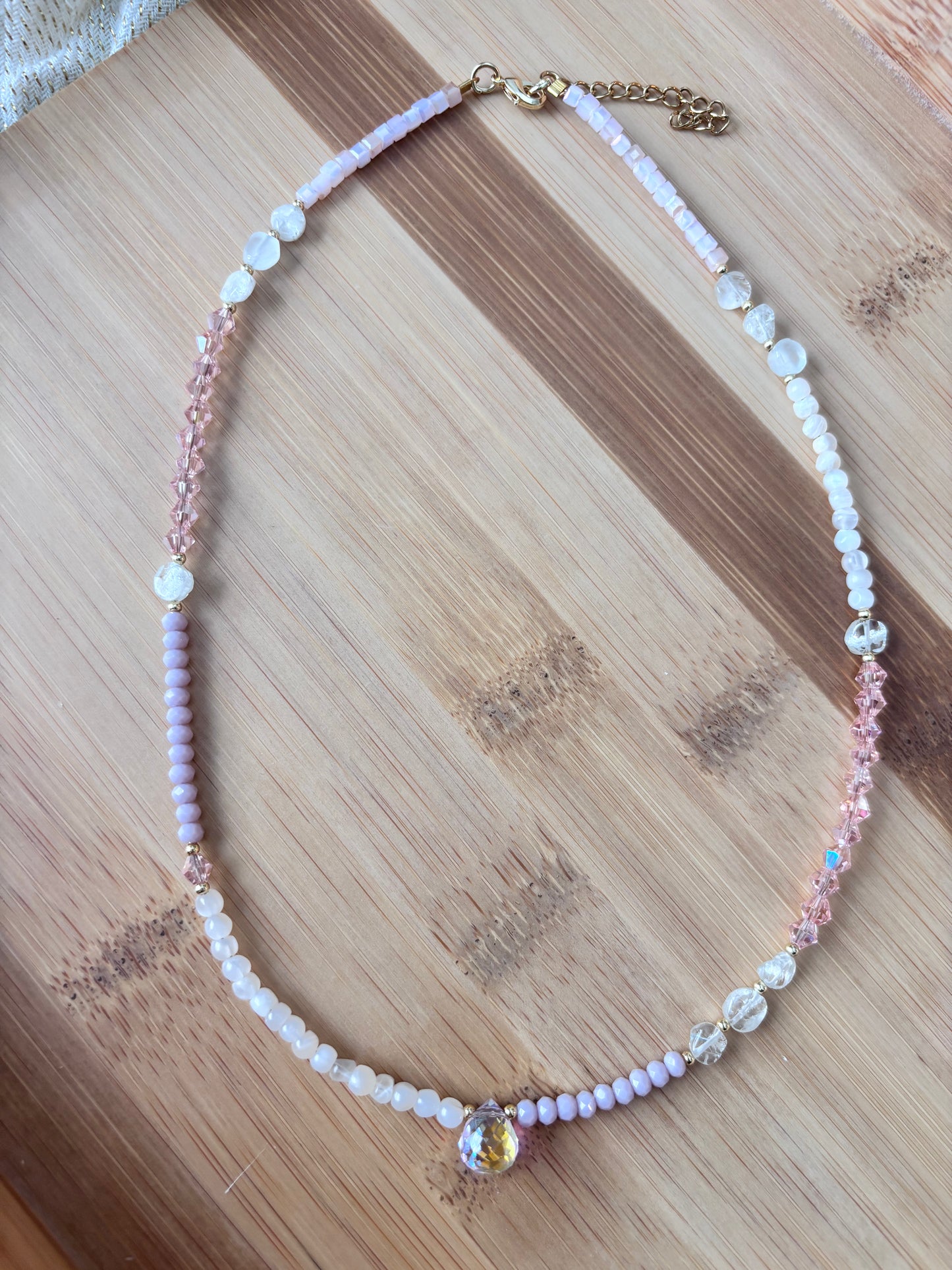 LITTLE LOVELY BEADED NECKLACE