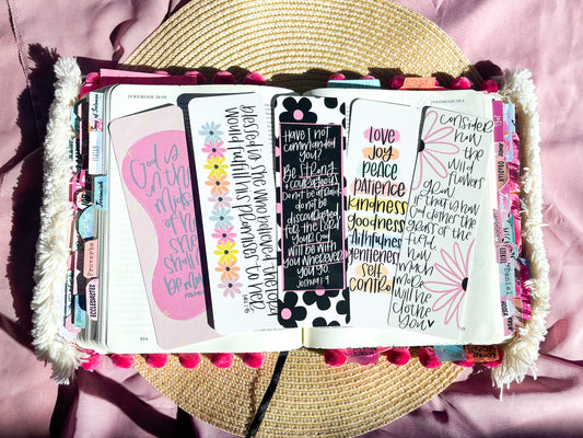 BIBLE BOOKMARK PACK