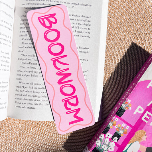 BOOKWORM BOOKMARK