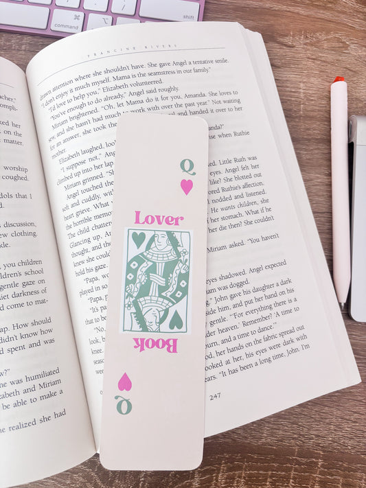 BOOK LOVER BOOKMARK